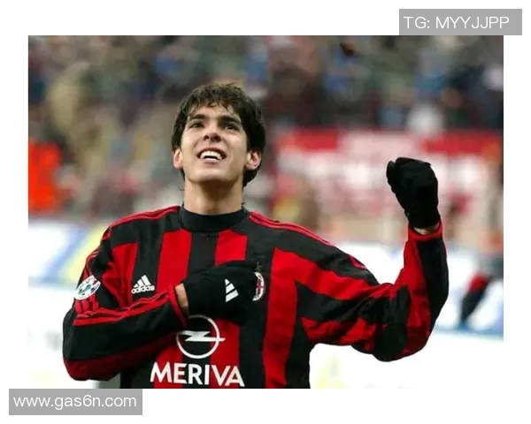 足球明星卡卡的豪华家居生活揭秘与设计灵感分享